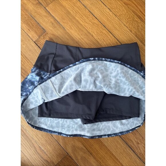 Lucky In Love Women's Golf Tennis Skort Size S - Picture 2 of 5